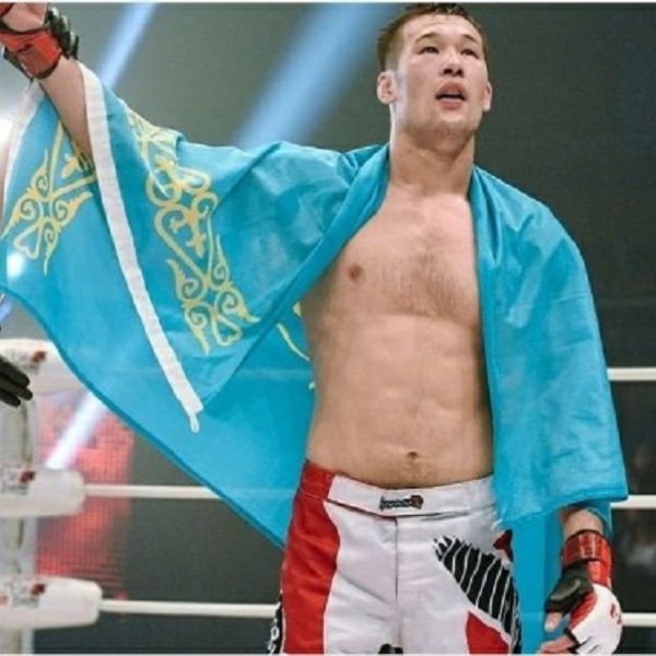 Непобежденный казахстанец проведет титульный бой против «Терминатора» на турнире по ММА в Астане