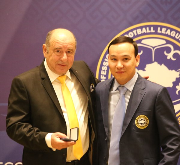 Айтхожин, Гурман и Лория удостоены звания «Почетный деятель ПФЛК»