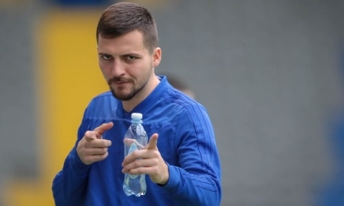 Фоторепортаж с предыгровой тренировки «Астаны»