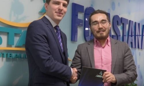 Видео с подписания контракта между «Астаной» и юношеской школой «DerbyAcademy»