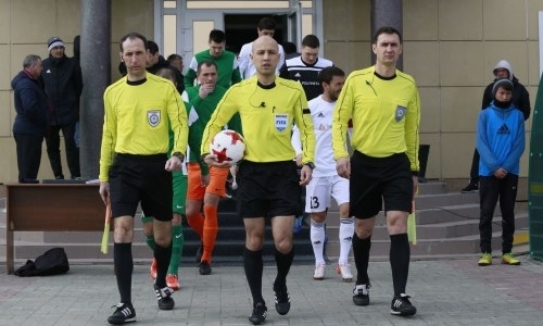 Суббота — день футбольный