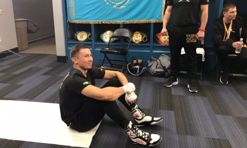 Головкин поделился позитивным настроем на бой с Мартиросяном