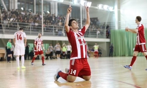 СМИ сообщило о переходе игрока сборной Казахстана в «Барселону»