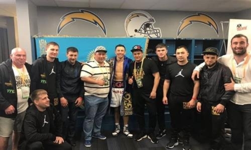 Гассиев, Ахмедов, Мадиев и чемпионские пояса. Брат Головкина показал фото с вечера бокса 5 мая