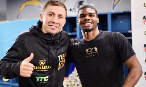 Непобежденный американец сфотографировался с Головкиным