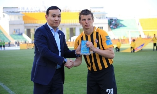 ПФЛК вручила Аршавину награду «Лучший игрок апреля»