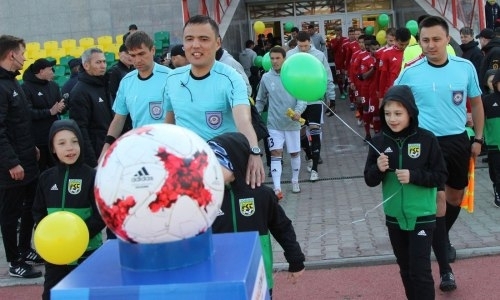 И вновь продолжается бой