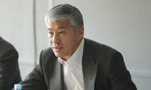 Боранбаев провел встречу с тренерским составом Академии