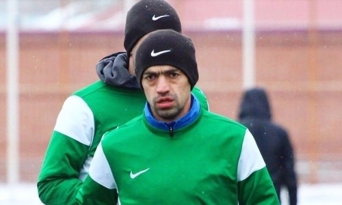 «Игра будет закрытой». Казахстанский футболист сделал прогноз на финал Лиги Европы