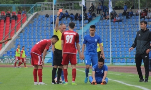 Четыре футболиста пропустят девятый тур Первой лиги