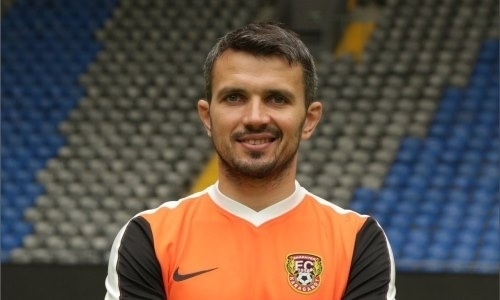 «Каким должен быть ветер и какой силы, чтобы такого человека занесло в Беларусь». Футболист «Шахтера» — о приходе Марадоны в брестское «Динамо»