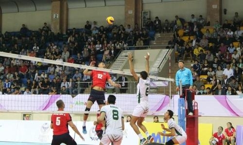 Женская и мужская сборные Казахстана разгромили своих соперников