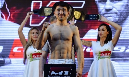 Ашимов прошел взвешивание перед титульным боем с Доскальчуком