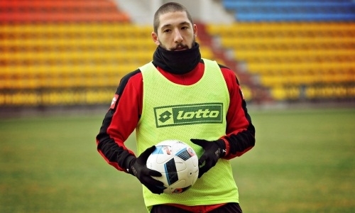 «Бумаги о выплате мне долга лежат в клубе». «Актобе» не торопится выполнять еще одно распоряжение ФИФА