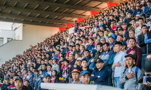Матчи 12-го тура Премьер-Лиги посетили 20 500 зрителей