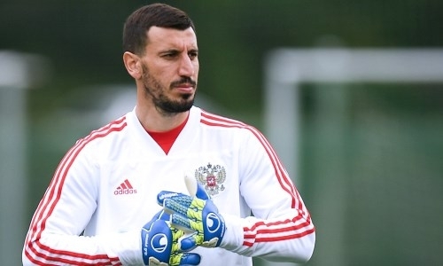 Вратарь сборной России признался, что мог оказаться в чемпионате Казахстана