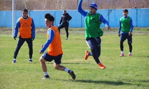 Фоторепортаж с тренировки «Окжетпеса» в Экибастузе