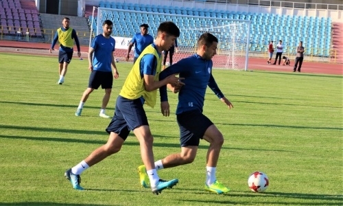 Фоторепортаж с предыгровой тренировки «Иртыша» в Шымкенте