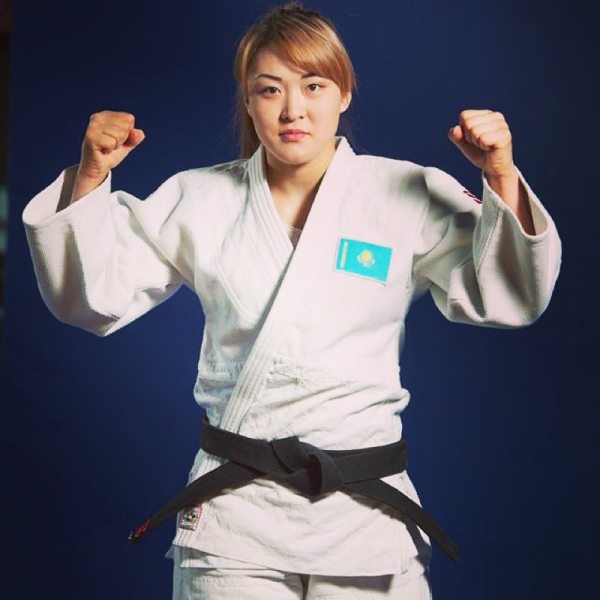 Казахстанские бойцы могут получить контракты с UFC