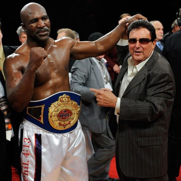 Аида Сатыбалдинова: «Таким поясом владел Эвандер Холифилд»