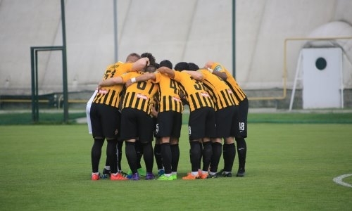 Фоторепортаж с матча Первой лиги «Кайрат А» — «Махтаарал» 2:2