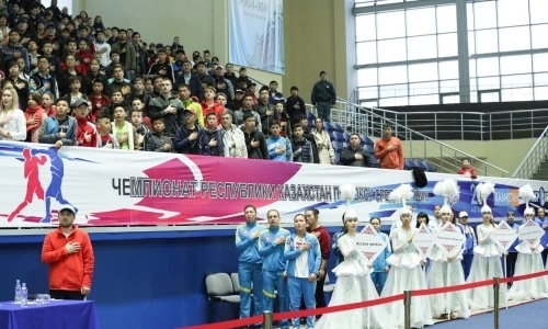 Фоторепортаж с открытия чемпионата Казахстана среди женщин