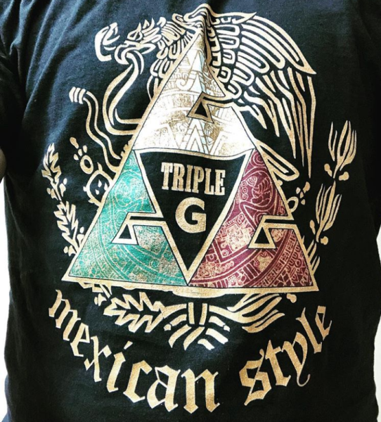 Мексиканцы стилизуют футболки Головкина под свою страну