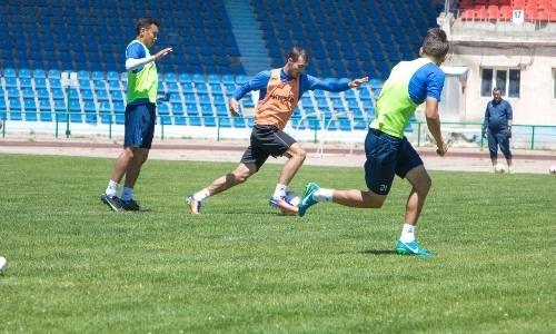 Фоторепортаж с предыгровой тренировки «Жетысу Б» в Таразе