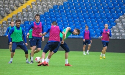 Фоторепортаж с предыгровой тренировки «Жетысу» в Астане