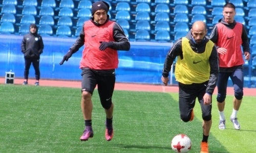 Фоторепортаж с тренировки «Кызыл-Жара СК»