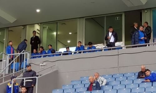 Сборная Азербайджана пришла поддержать молодежную команду в матче с Казахстаном