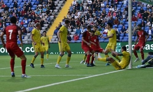 «Казалось, что соперник не Казахстан, а какая-то Германия». Азербайджанцы шокированы разгромом в Астане