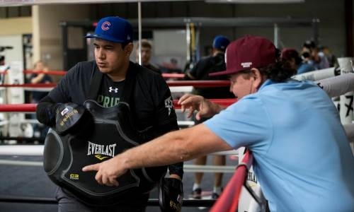 Тренер «Канело» сделал интригующее обещание на бой с Головкиным