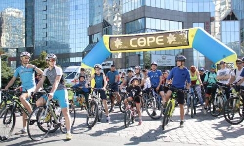 Около 800 участников собрал седьмой велопробег в Алматы