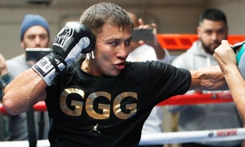 Промоутер Головкина назвал три отличных боя после «Канело»
