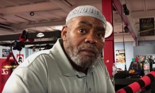 «Не надо выяснять, кто номер один. Наслаждайтесь боксом!». Известный тренер обратился к болельщикам Головкина и «Канело»