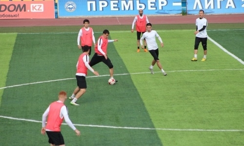 Фоторепортаж с тренировки «Кызыл-Жара СК»