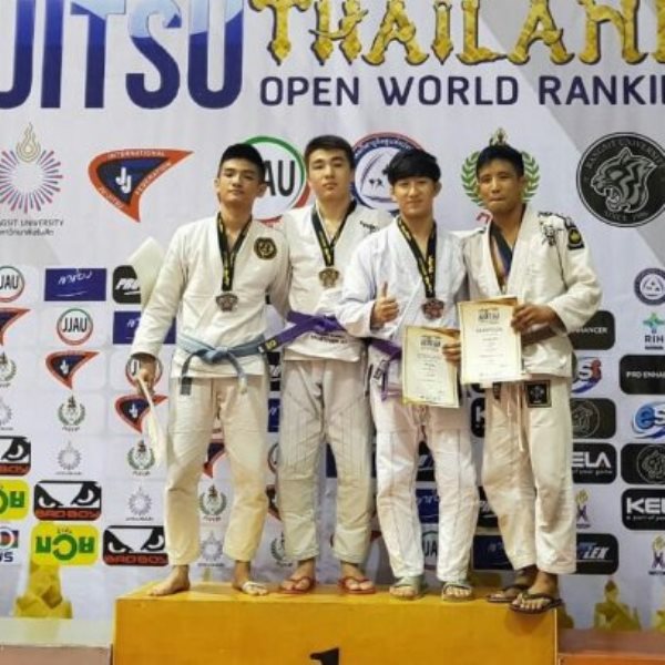 Казахстанец выиграл международный турнир по джиу-джитсу в Таиланде