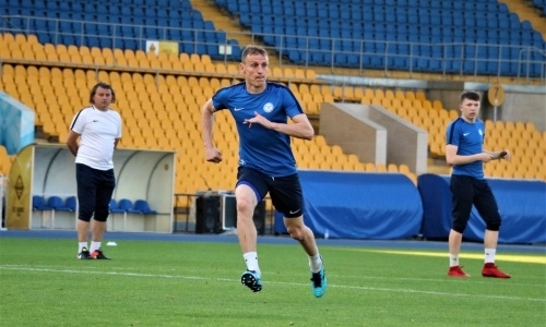 Фоторепортаж с предыгровой тренировки «Иртыша» в Алматы