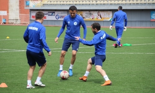 Фоторепортаж с тренировки «Окжетпеса»