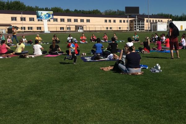 «Акжайык» нашел оригинальный способ заряжать поле в домашних матчах КПЛ