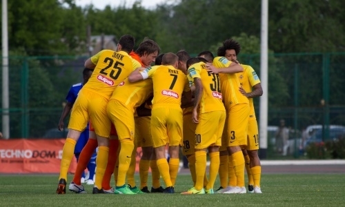 Фоторепортаж с матча Премьер-Лиги «Акжайык» — «Кайрат» 1:2