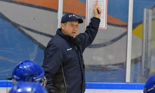 Наставник «Снежных Барсов» раскрыл задачи на предстоящий сезон