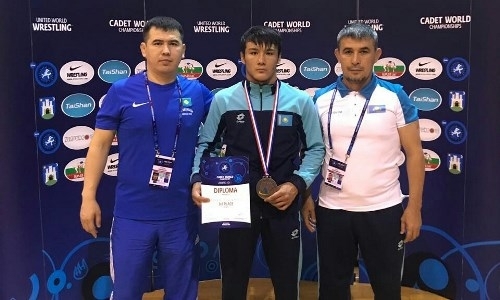 Казахстанец стал бронзовым призером чемпионата мира среди кадетов