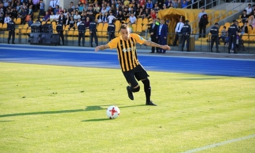 Бразильский хавбек «Кайрата» не сыграет с «Жетысу»