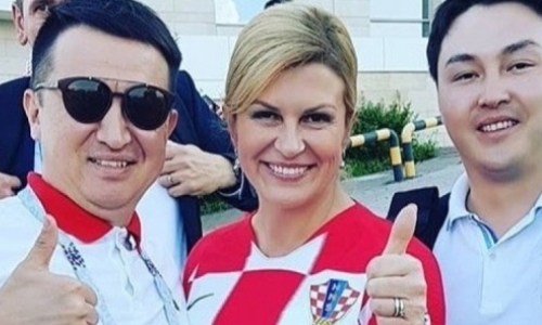 «Она простой человек». Казахстанцы — о селфи с президентом Хорватии на чемпионате мира-2018