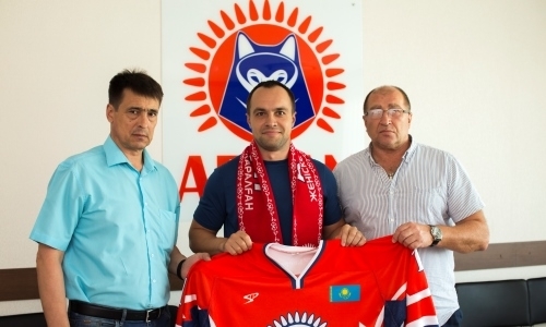 «Арлан» подписал контракт с чемпионом мира в первом дивизионе