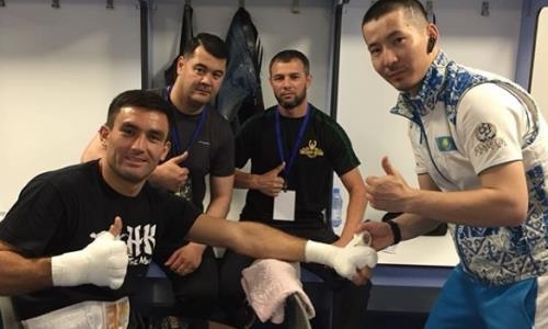 Казахстанский нокаутер показал фото и видео с победного боя 