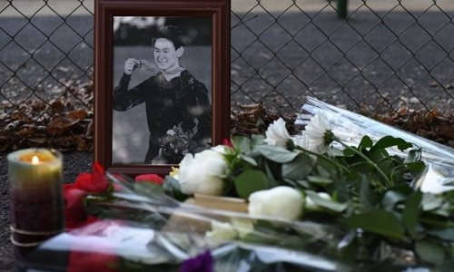 В Астане проходит гражданская панихида по Денису Тену