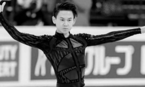 Японцы выстроились в очередь в посольстве РК, чтобы почтить память Дениса Тена